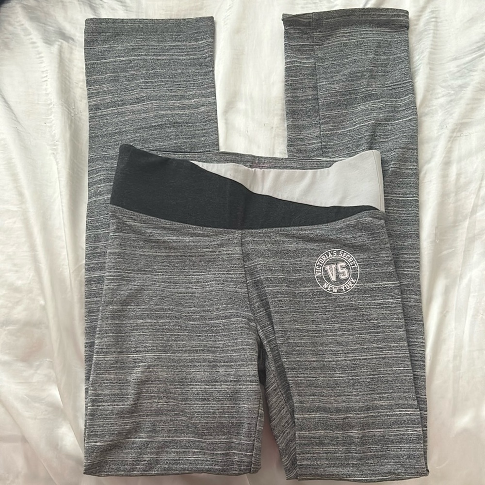 Victoria Secret straight leg yoga pants